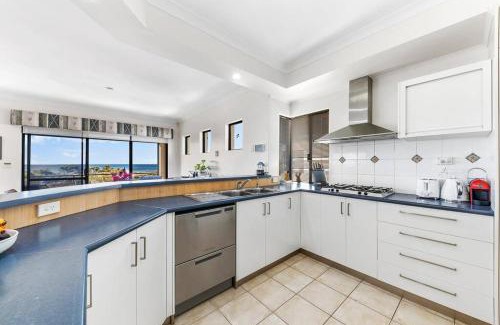 Geographe House | Busselton Beachfront Family Holiday Home