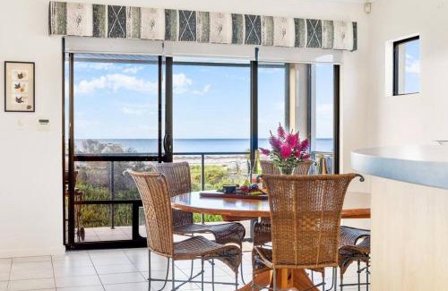 Geographe House | Busselton Beachfront Family Holiday Home