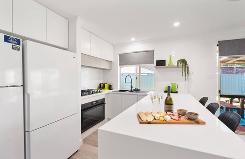 Geographe House | Busselton Family Holiday House - by the bay
