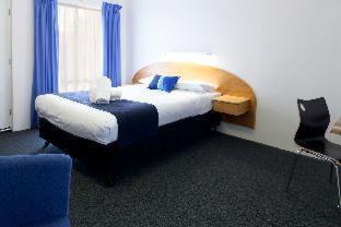 West Busselton Hotel | Busselton Motel