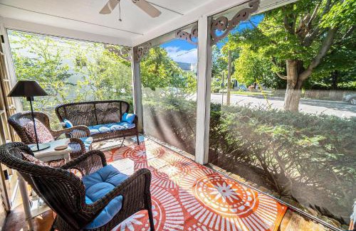 Saugatuck House | Butlers Quarters