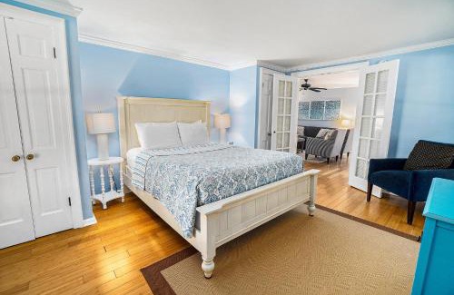 Saugatuck House | Butlers Quarters