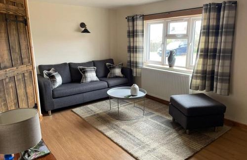 Brackley Apartment | Buttercup Cottage at The Old Tractor Barn