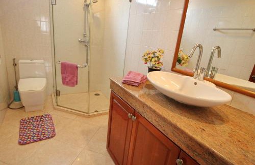Jomtien Apartment | BUTTERFLY GARDEN BOUTIQUE RESIDENCES Apts and villas, A Lifestyle Destination Ex Lg 1-3 bedroom units , Full kitchen, 2 Full bathrooms, Rain shower, Spa bath, FREE BBQ, Free fast fiber optic WIFI, Staff 24-7