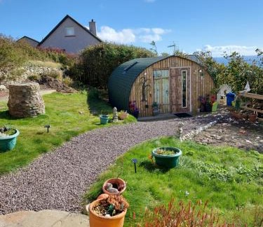Gulberwick House | Butterfly Podika