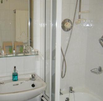 Clifden House | Buttermilk Lodge