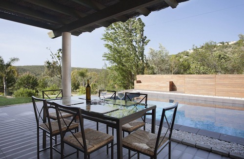 Sao Clemente Cottage | Buying, Building, Renovating Property in the Algarve? Best Location to Stay!