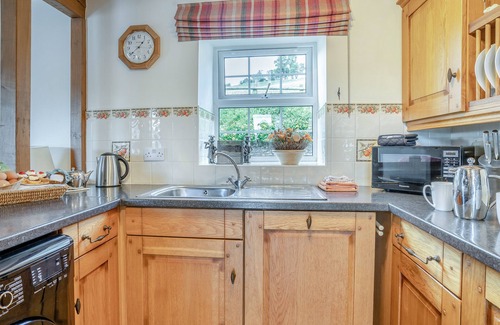 Defynnog House | Bwthyn Blaencar - One Bedroom House, Sleeps 2