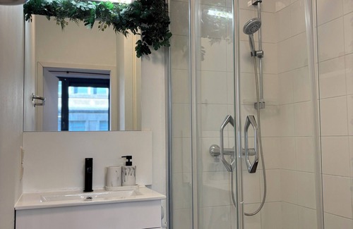 Ilot Sacre Apartment | BXL Apartment