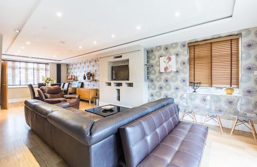 Havering Apartment | By Buildersbeds - Harlesden House 3 Bedrooms