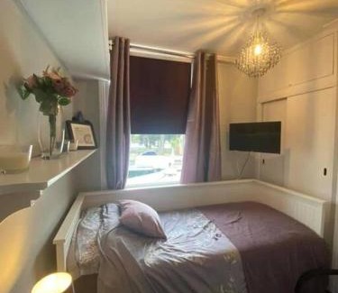 Brooklands House | By Buildersbeds - Medora House - 4 bedrooms