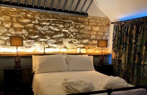 Bridlington House | Byre Cottage - 5* Stone Cattle shed Conversion