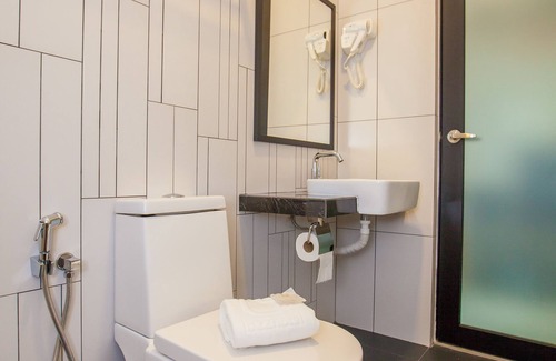 Sekudai Hotel | Bzz Hotel
