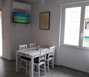 Finalborgo Apartment | "Cà di Ellen" Appartamento con deposito bici privato