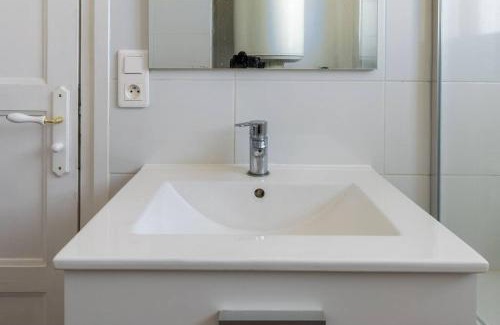 Noisy-le-Sec Apartment | Cénoslocs - Paris à vos pieds pour 6 pers.