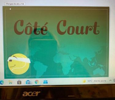 L'Isle-sur-la-Sorgue Bed & Breakfast | Côté Court