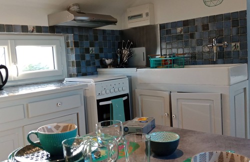 Pleumeur-Bodou Apartment | Côtes de Granit rose, charming studio "Ty Bihan"