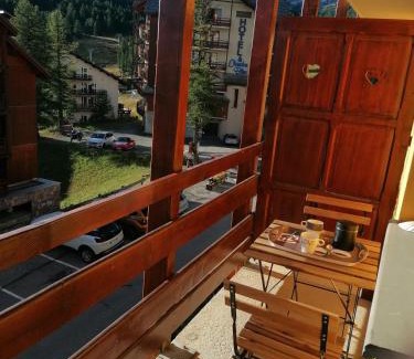 Risoul Apartment | CŒUR D'ALTAÏR RISOUL 1850 Appartement T2 confortable skis aux pieds