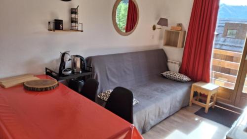 Risoul Apartment | CŒUR D'ALTAÏR RISOUL 1850 Appartement T2 confortable skis aux pieds