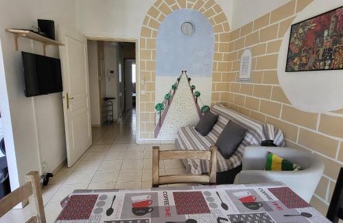 Saint-Laurent-du-Var Apartment | Cœur d'azur