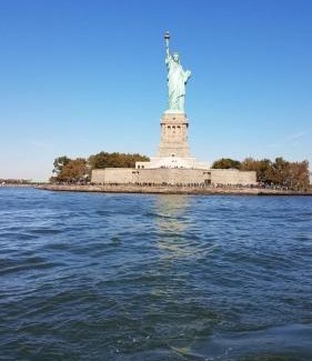 West New York Apartment | C 1 COZY APt IN WEST NY, NEW JERSEY, at 2 bloks from bus stop-15 minutes 2NY 7MINUTES VIA NYWATERWAY FERRY-BETTER CAN'T BE!