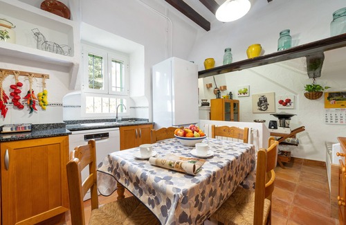 Esporles Villa | C'an Pieres - Three Bedroom Villa, Sleeps 6