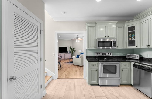 Kiska Beach House | C's The Day! Second to the beach, 3 Bed Plus loft