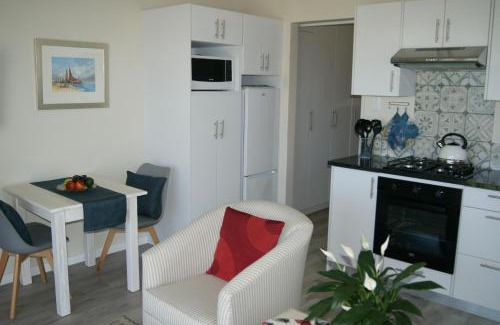 Still Bay Apartment | C-Vista