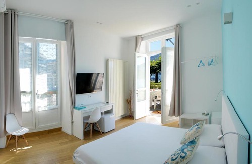 Castro Bed & Breakfast | Ca del Lac Rooms