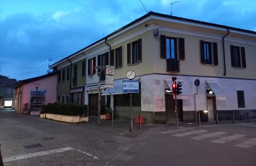 Cernusco sul Naviglio Apartment | Ca'Foulard2: charm and comfort