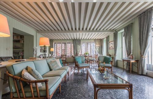 Cannaregio Apartment | Ca' Giulia Grand Canal view next to Rialto Bridge