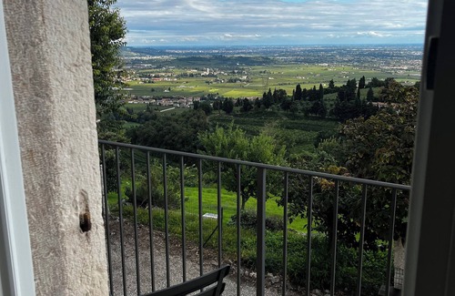 Domegliara Apartment | Casa Vacanze Conca D'Oro Appartamento Rondinella
