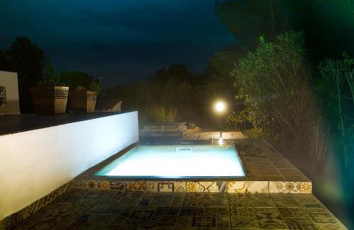 Vilanova d'Escornalbou House | Ca l'Eli different experience HUTT 12157