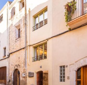 Nulles House | Ca La Lola by TarragonaDays