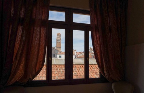 Cannaregio Apartment | Ca' Longo Palace Damasco