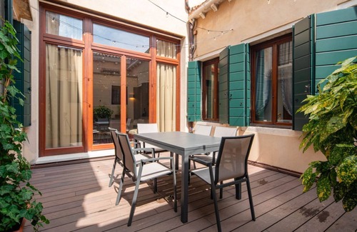 Cannaregio Apartment | Ca' Longo Palace Damasco
