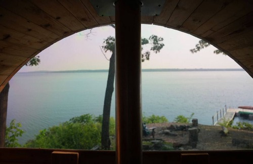 Mansfield-et-Pontefract Cottage | Waterfront Retreat Near Coulonge Falls w/Sauna