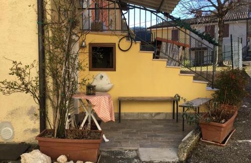 Ferrara di Monte Baldo House | Ca' Rosina. Una casetta nel bosco.