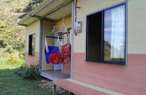 Betania Cabin | Cabaña La Guitarra
