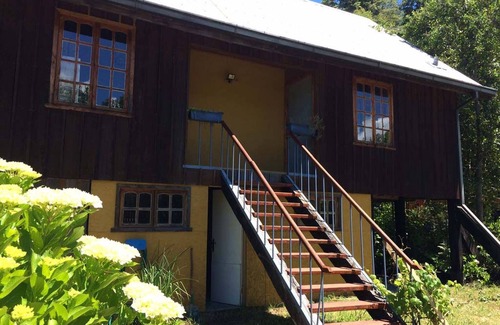Conaripe Cabin | Cabaña Pudomo en Coñaripe - Cercana al lago