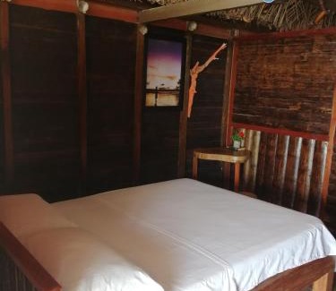 Nuqui Hotel | Cabaña Refugio Salomon