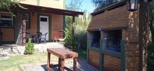 Santa Rosa de Calamuchita Cabin | Cabañas Lo de Alberto