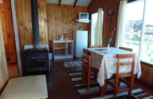 Nercon Cabin | Cabañas Palafitos Dalmacia