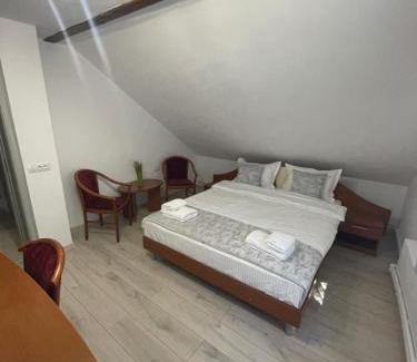 Calimanesti Cabin | Cabana Cascada Lotrisor