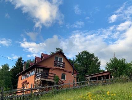 Petrosani Ski Chalet | Cabana Mia Parang