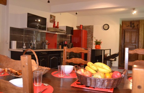 Montoulieu House | "CABANASSE 6 pers SEULS OCCUPANTS Options: SPA and SALLE sports