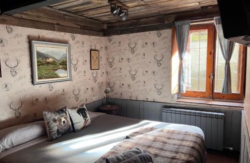 Llivia Apartment | Cabane Du Cerf