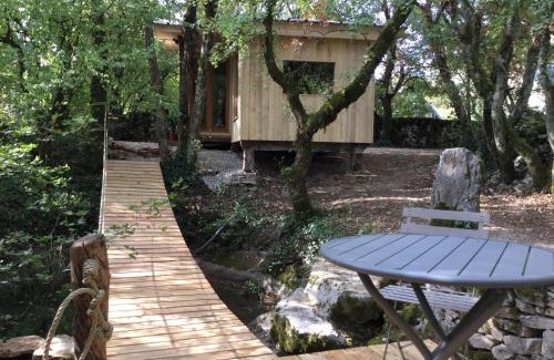 Livernon Cabin | cabane lodge avec spa privatif