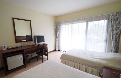 Thab Prik Hotel | Cabbages & Condoms Inn Krabi