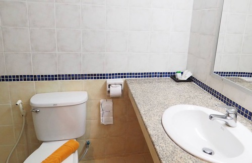 Thab Prik Hotel | Cabbages & Condoms Inn Krabi